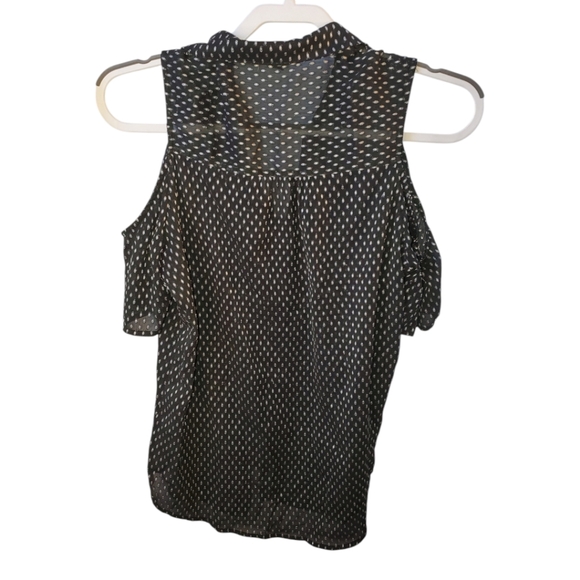 Express Black and White Cold Shoulder Blouse - Picture 2 of 11